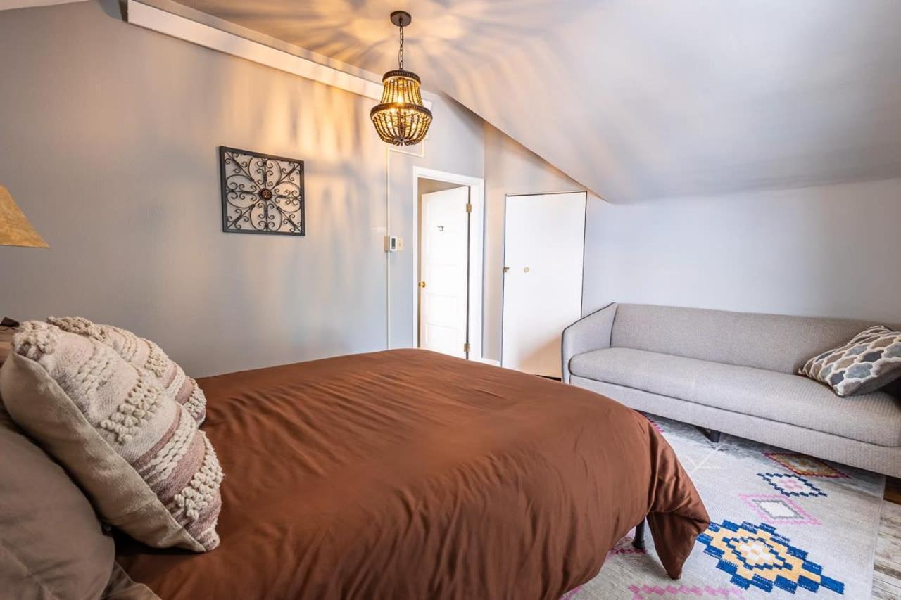 New Listing!! Bright Bohemian Stay Laramie Ngoại thất bức ảnh