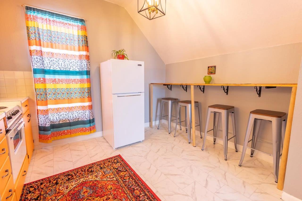 New Listing!! Bright Bohemian Stay Laramie Ngoại thất bức ảnh